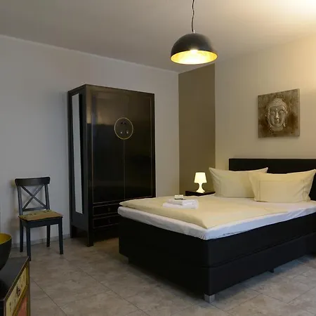Guest house Hotel-pension Mandy 4*