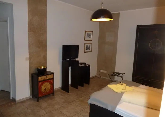 Hotell Hotel-pension Mandy - Adults Only 4*