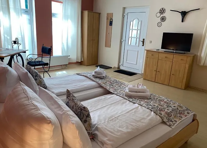 Hotel-pension Mandy - Adults Only Hotell Senftenberg